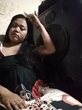 EATALLUCANPUSSYPINAY live cam on StripChat