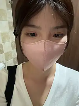 gougou13 webcam