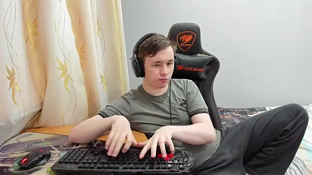 iliaskrislove webcam