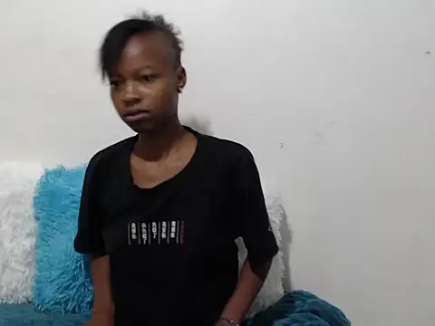 SexyPetite_22 webcam