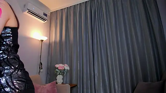 Sophia_cutegirly webcam