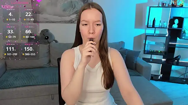 DaniellaSunny webcam