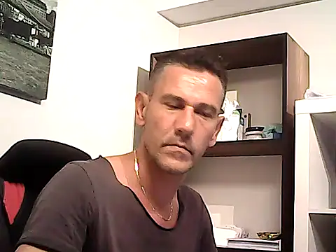 mastercharisma35 webcam