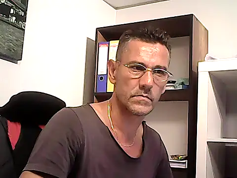 mastercharisma35 webcam