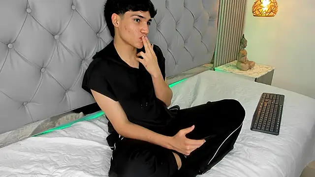 SamBlack_ webcam