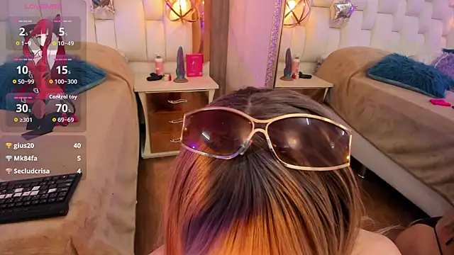 Foxxy_Doll webcam