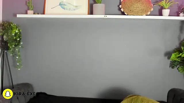 Kira_Exe_ webcam
