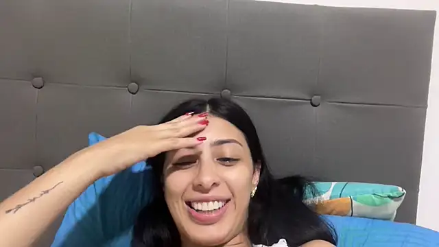 AbrilSantosxo webcam
