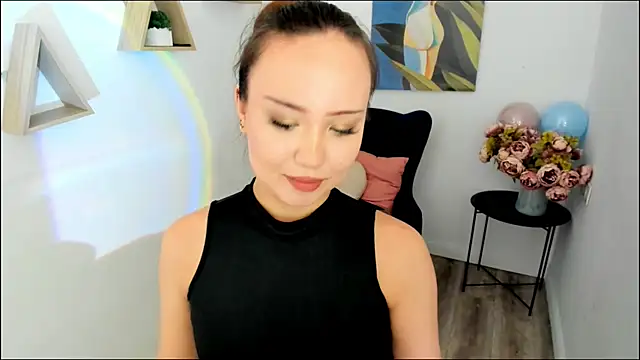 GlowMe live cam on StripChat