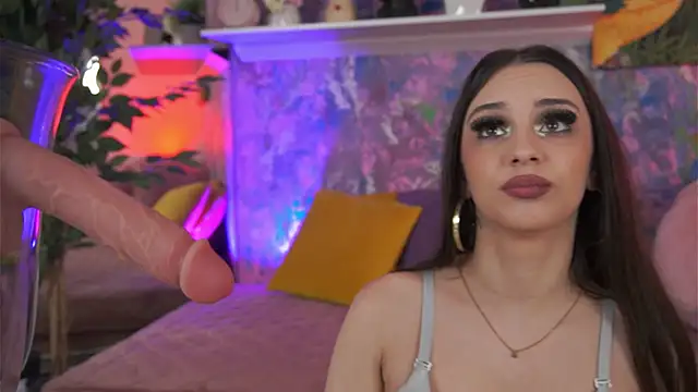 ZaraFeline webcam