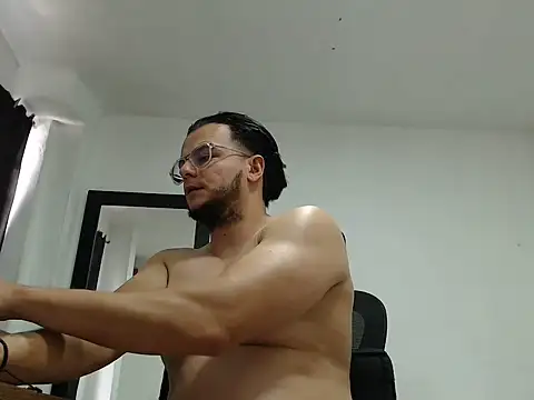 Funday99 live cam on StripChat