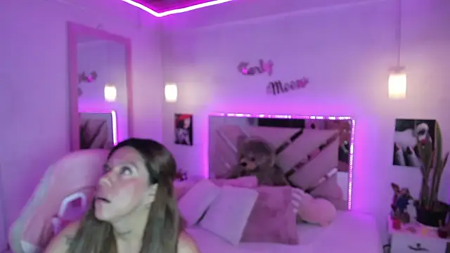 Karly_moon webcam