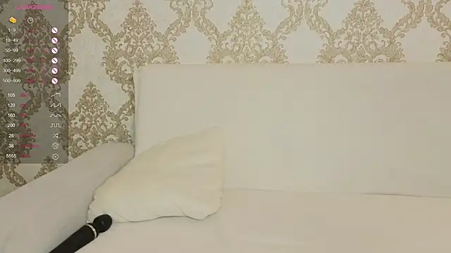 foxy_bloomm webcam