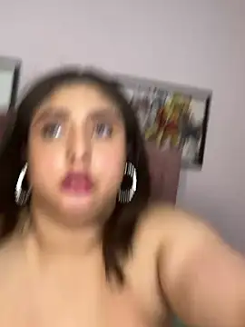 Selenee23 webcam