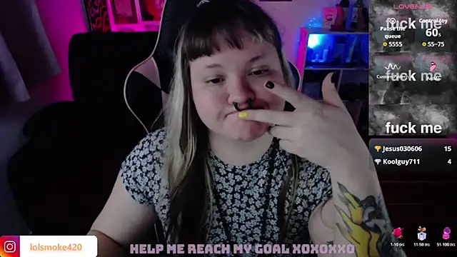 Bdsm_and_fries live cam on StripChat