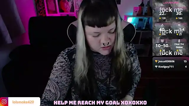 Bdsm_and_fries webcam