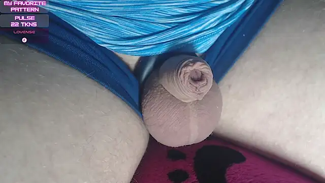 kevintyler69 live cam on StripChat
