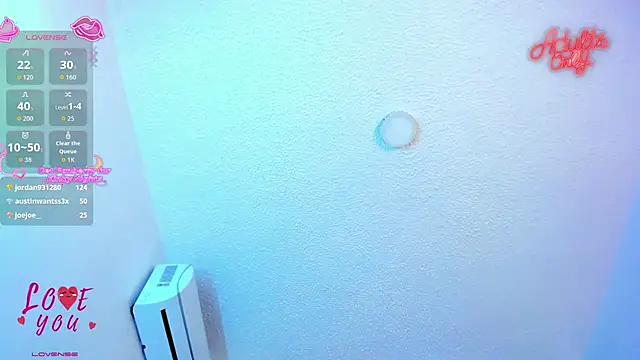 FoxxTattoo webcam