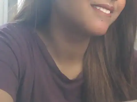 NancyRuvi webcam