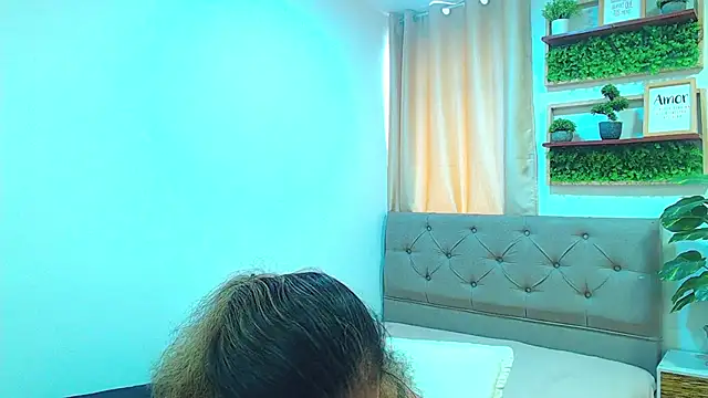 sasi_luna webcam