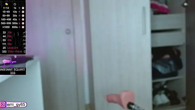 emilyn_grey1