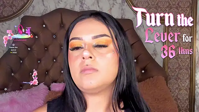 SoffiQueen webcam