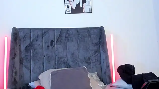 CarolinaGlamour webcam