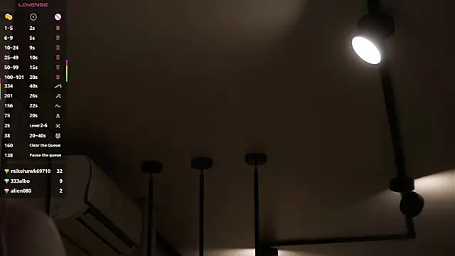EdlinAlliston live cam on StripChat