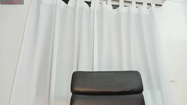 _foxy_00 webcam
