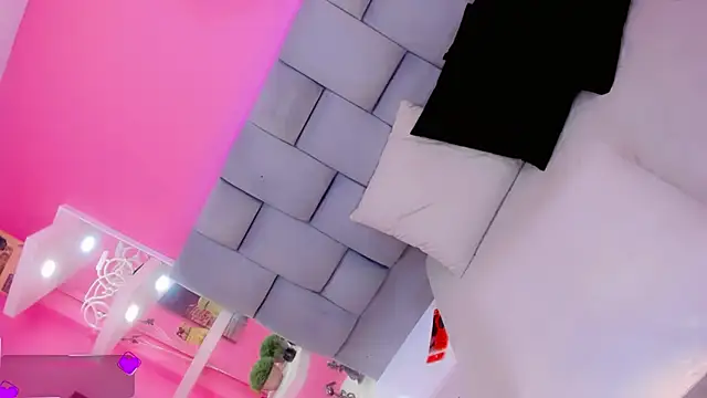 Michelle_San webcam