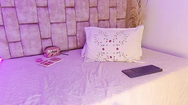 MelanyStone_ webcam