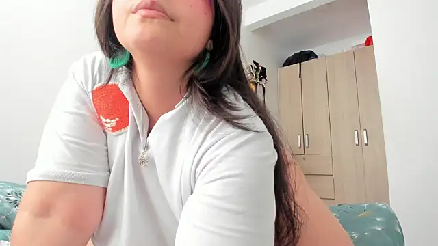 _iamrousie_ webcam