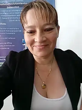 KAREN--03 live cam on StripChat