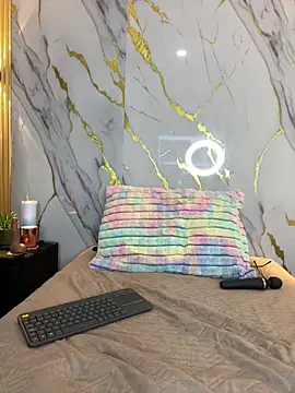 Tinakitten webcam