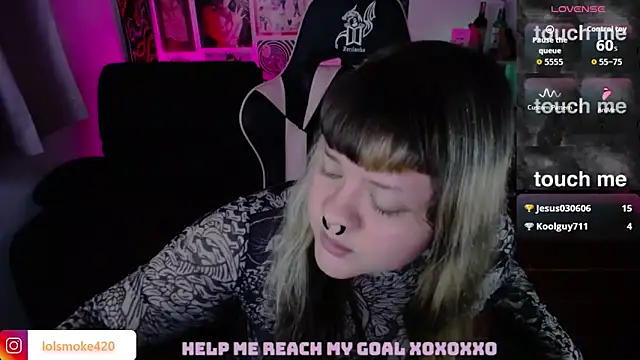 Bdsm_and_fries webcam