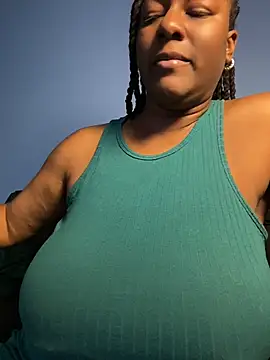 GirthGoddessCoco webcam