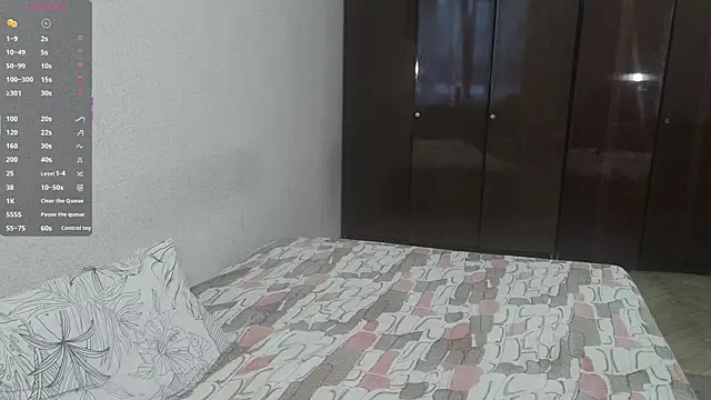SeXLenaX webcam