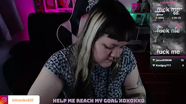 Bdsm_and_fries webcam