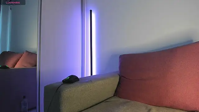 nicholasX1 webcam
