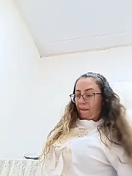 miss_hanna07 live cam on StripChat