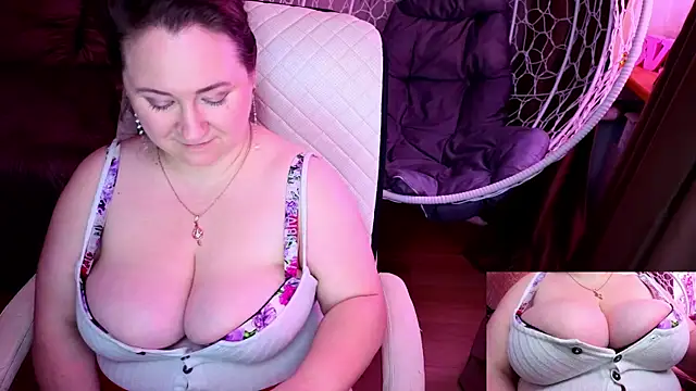 AlisaMisty live cam on StripChat
