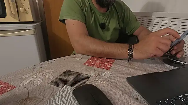 TARKAN1 live cam on StripChat