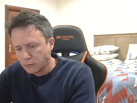 TroyDieselXXX webcam
