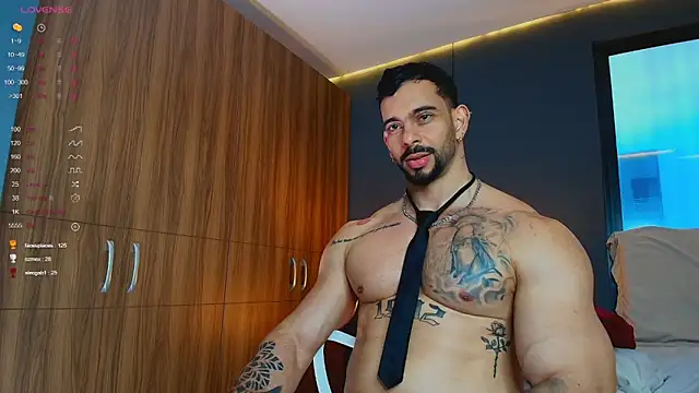 massimo_visconti live cam on StripChat