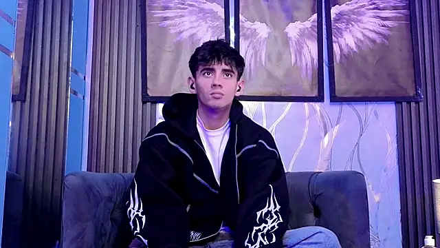 demian_hot99 live cam on StripChat
