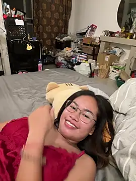 Ponthip webcam