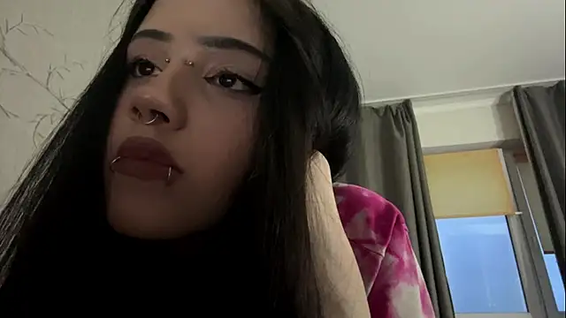 LouisePavlides webcam