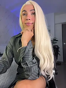Kesenctel - Trans webcam sex chat