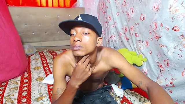 EvaxEmma live cam on StripChat