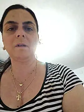 IsabelleCraft live cam on StripChat